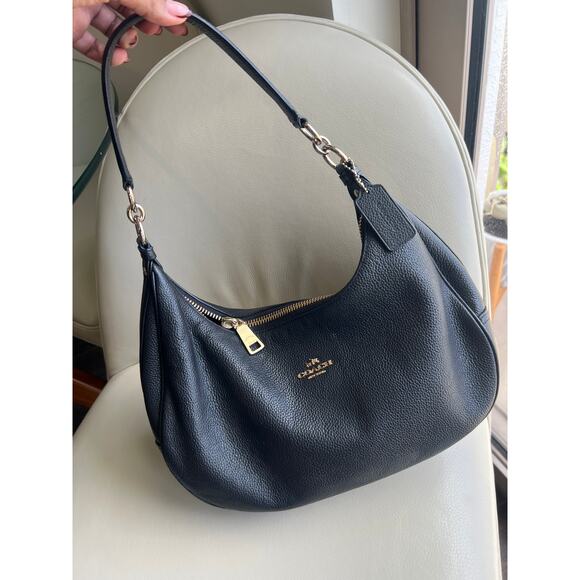 Coach f38250 Black Harley East West Hobo Pebbled shoulder bag - Picture 1 of 6